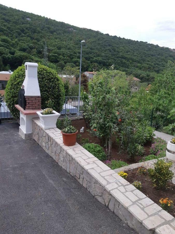 Apartment Duba Senj  Buitenkant foto